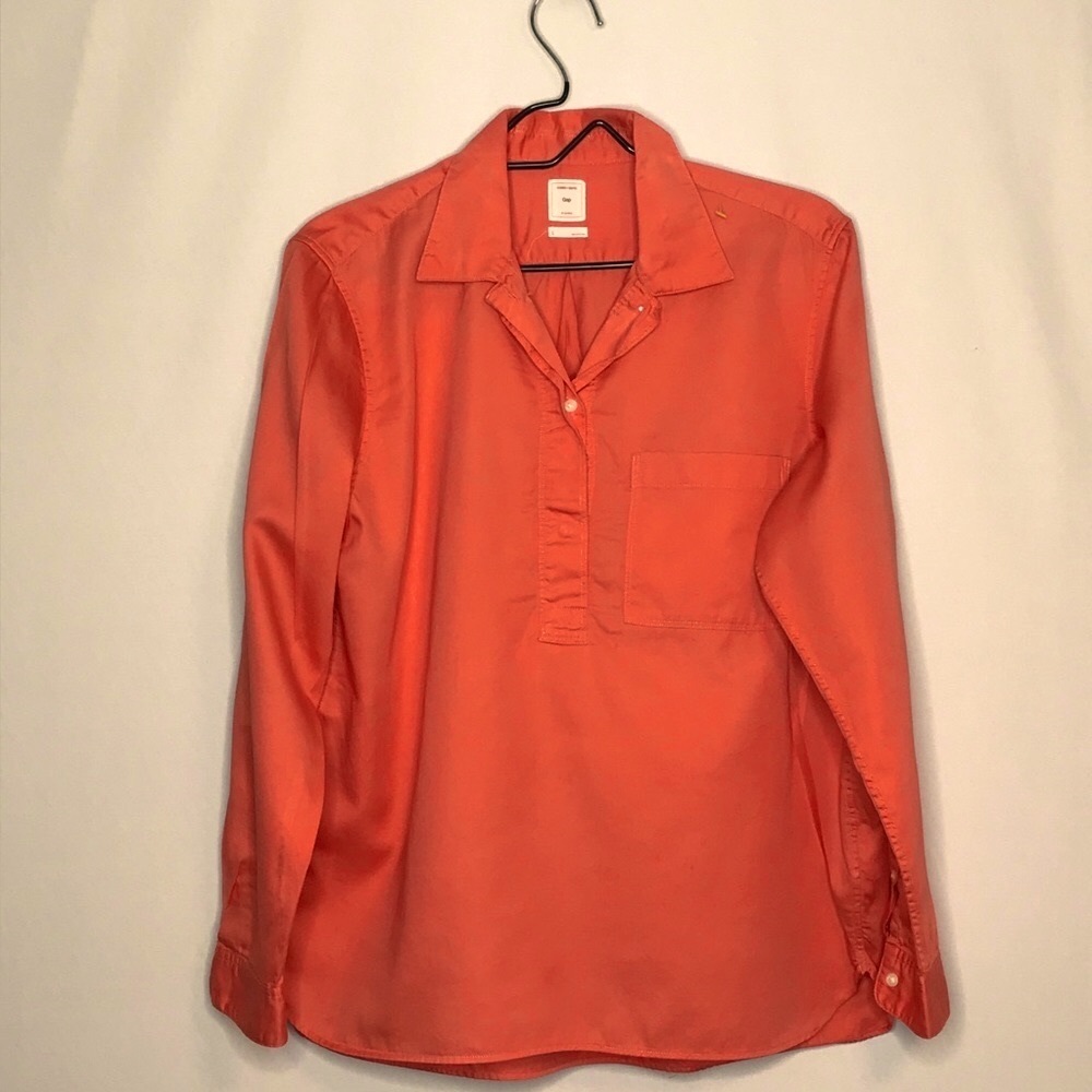 Gap Corral Buttoned Down Long Sleeve Shirt